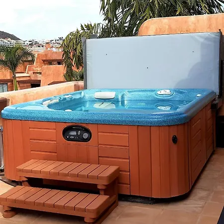 Exklusives Penthaus Am Meer Mit Privatem Jacuzzi Palm-mar