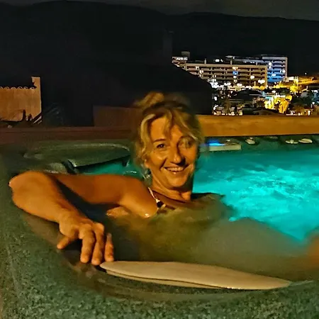 Exklusives Penthaus Am Meer Mit Privatem Jacuzzi *